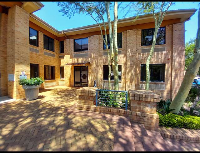151M² OFFICE TO LET IN BRYANSTON